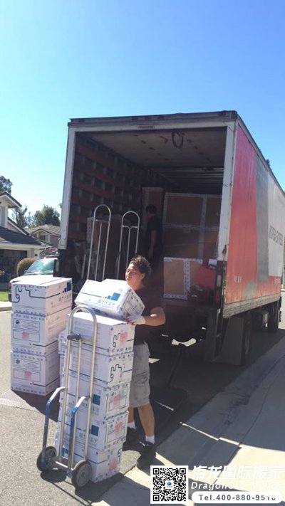 墨尔本海运回国