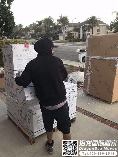 温哥华搬家回国