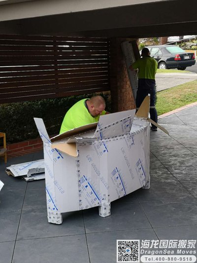 上海出国搬家到新加坡