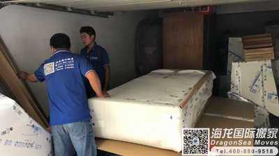 英国留学生行李回国到北京